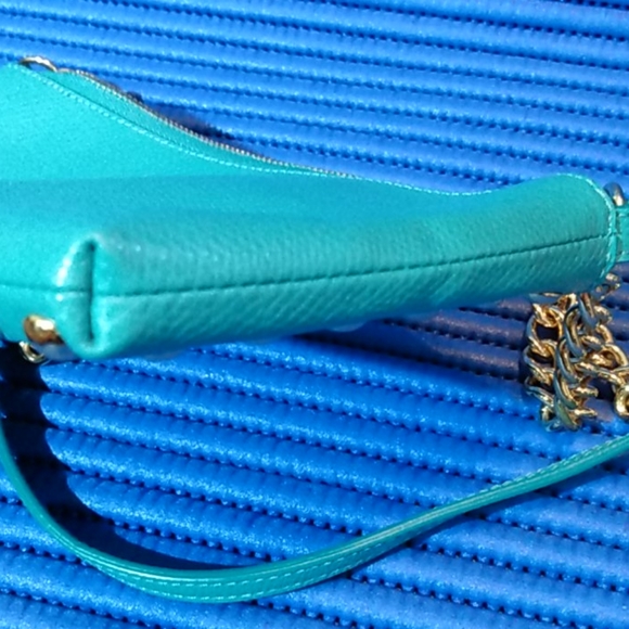 Coach - Picture 6 of 6